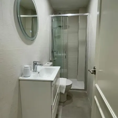 Gris Con Parking Gratis * Vigo