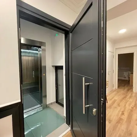 Apartment Gris Parking A Menos De 1 Min A Pie Vigo