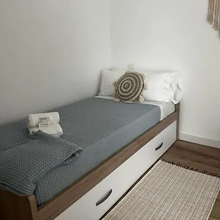 Gris Con Parking Gratis Apartmán *