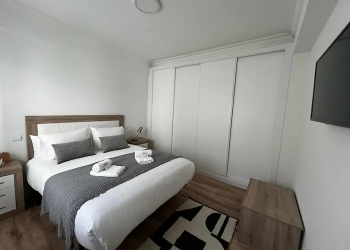 Gris Con Parking Gratis Apartment