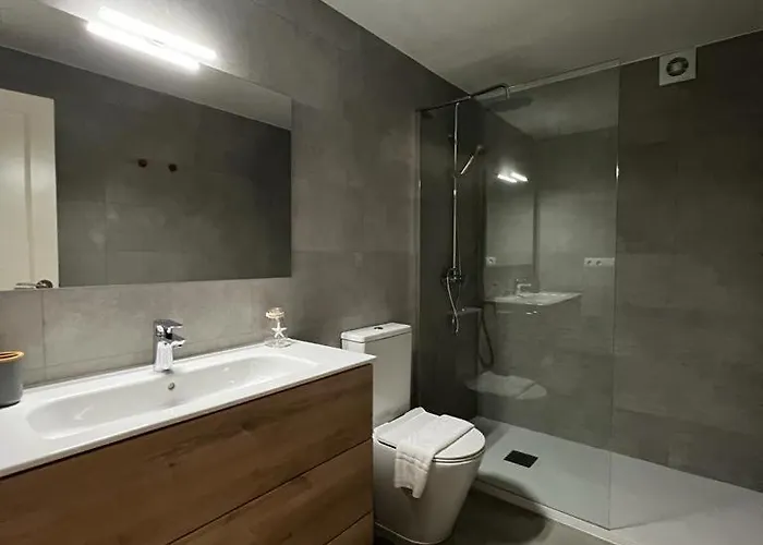 Apartment Gris Con Parking Gratis